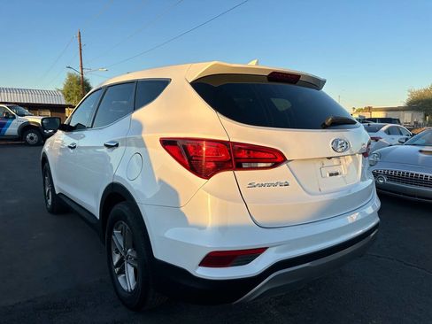 Used 2017 Hyundai Santa Fe Sport image 5