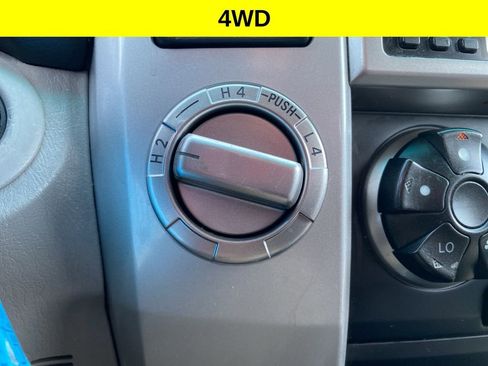 Used 2004 Toyota 4Runner SR5 AWD/4WD image 7