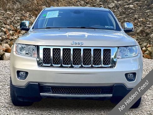 Used 2011 Jeep Grand Cherokee Overland AWD/4WD image 3