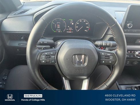 Used 2025 Honda CR-V Sport image 17