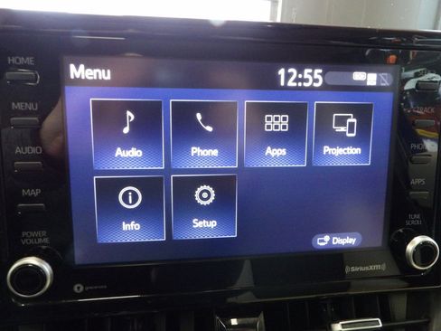 Used 2022 Toyota Corolla Cross XLE image 36