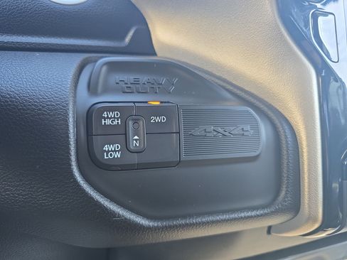 Used 2024 RAM 2500 Laramie image 26