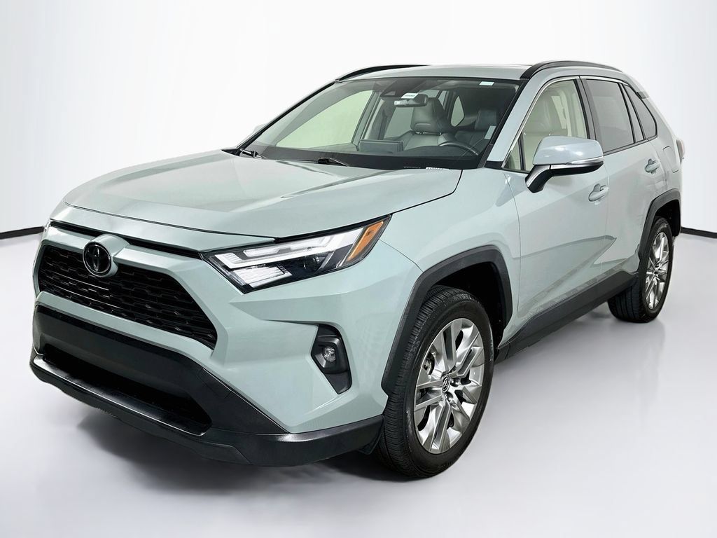 Used 2023 Toyota RAV4 XLE Premium FWD image 1