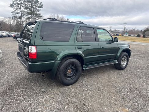 Used 2001 Toyota 4Runner SR5 image 10