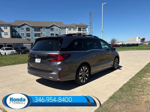 New 2026 Honda Odyssey Elite image 6