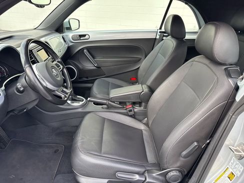 Used 2016 Volkswagen Beetle 1.8T S image 14