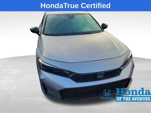 Used 2025 Honda Civic Sport image 2