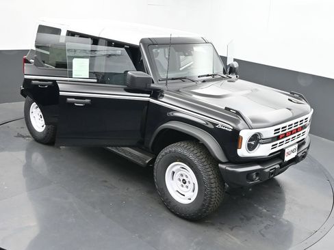 New 2025 Ford Bronco Heritage Edition image 55