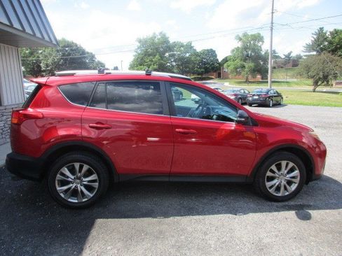 Used 2014 Toyota RAV4 Limited w/ Technology Package AWD/4WD image 9