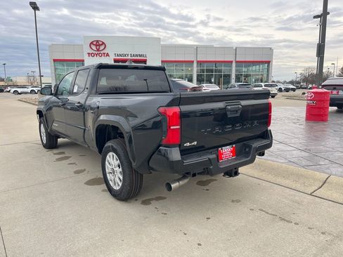 New 2026 Toyota Tacoma SR5 image 3