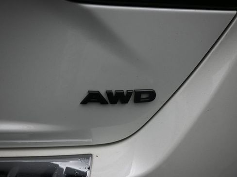 Used 2022 Nissan Altima 2.5 SR w/ Midnight Edition Package AWD/4WD image 12