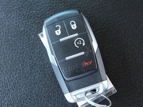 Used 2020 RAM 2500 Laramie image 27