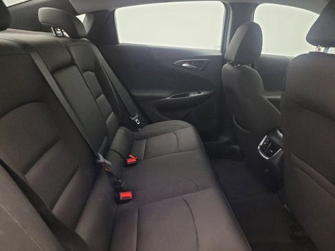 Used 2018 Chevrolet Malibu LT FWD image 19