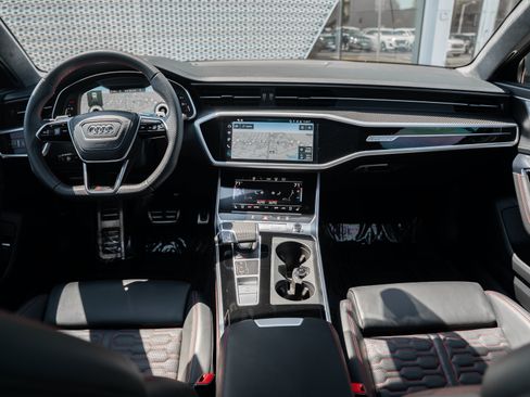 Certified 2025 Audi RS 6 performance AWD/4WD image 8