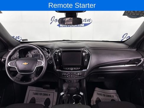 Used 2023 Chevrolet Traverse LT AWD/4WD image 10