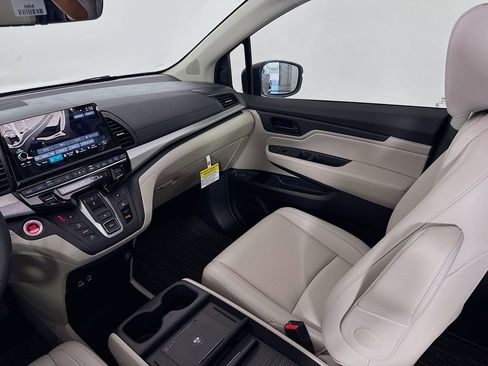 New 2026 Honda Odyssey EX-L image 24