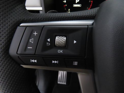 New 2025 Mitsubishi Outlander SEL image 11