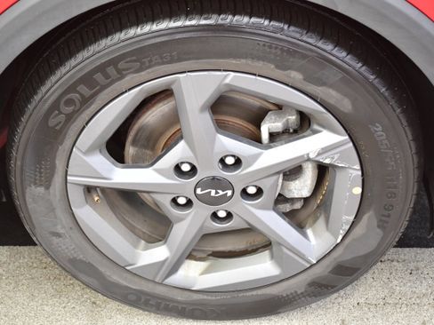 Used 2025 Kia K4 FWD image 33