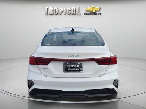 Used 2023 Kia Forte LXS image 4