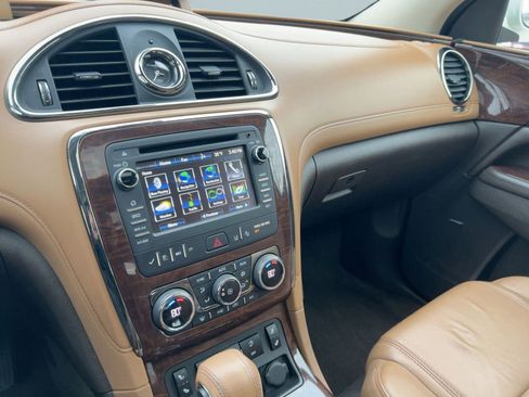 Used 2014 Buick Enclave Leather image 24