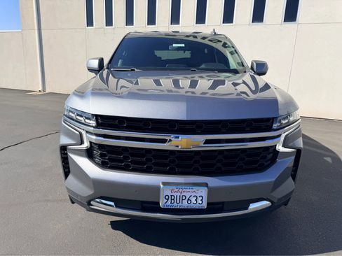 Used 2022 Chevrolet Tahoe LS RWD image 2