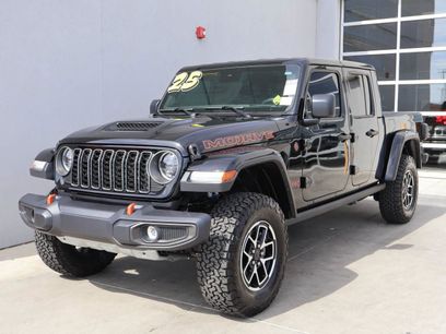 Used 2025 Jeep Gladiator Mojave w/ Safety Group