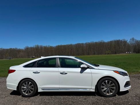 Used 2017 Hyundai Sonata Sport w/ Value Edition Package 02 image 5