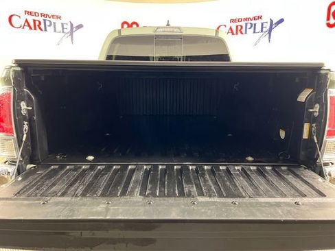 Used 2023 Toyota Tacoma TRD Off-Road image 24