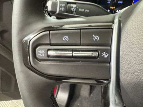 New 2026 Chevrolet Colorado ZR2 AWD/4WD image 18