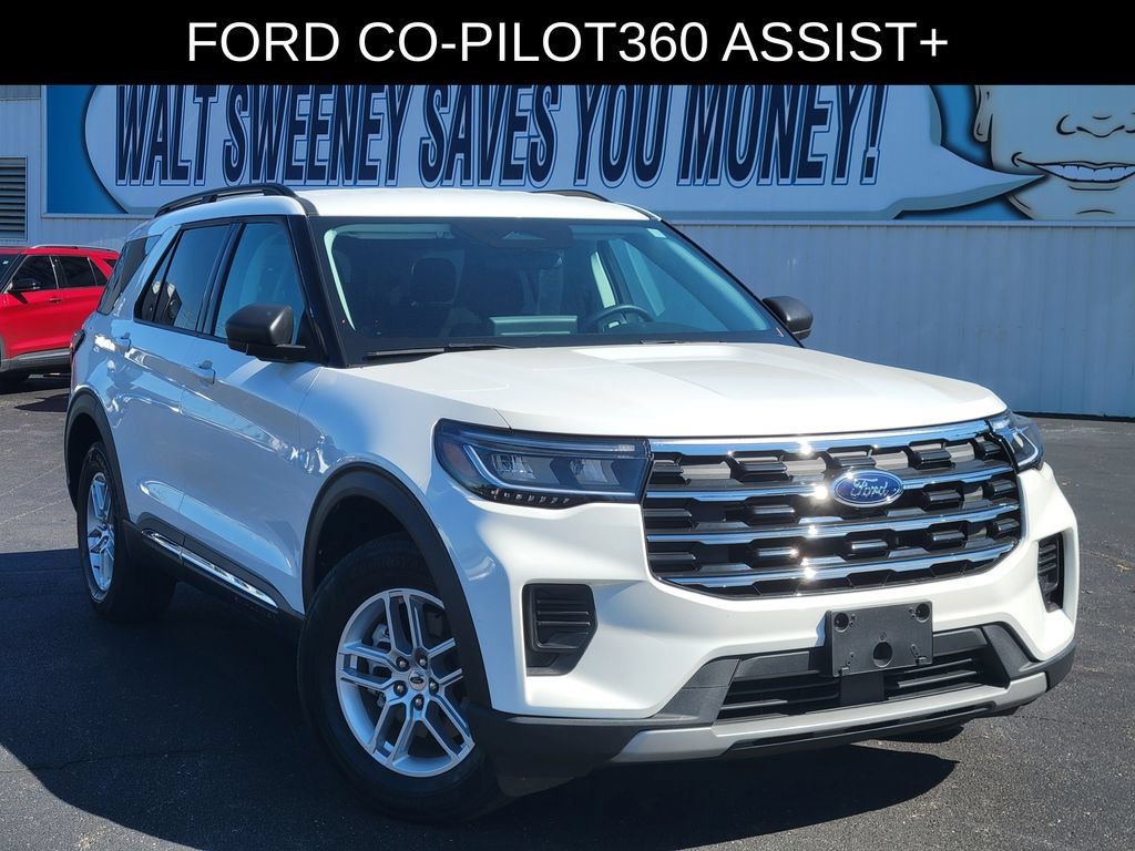 Used 2025 Ford Explorer Active AWD/4WD image 30