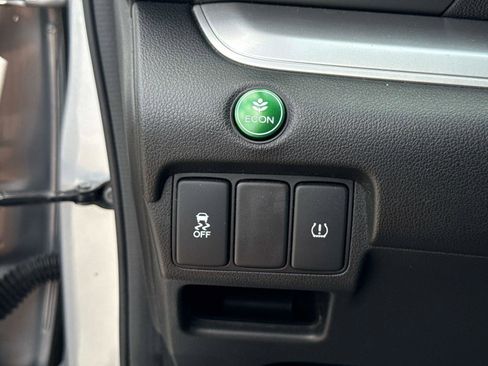 Used 2016 Honda CR-V EX image 31