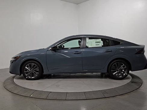 New 2026 Nissan Sentra SL w/ Floor Mat Package FWD image 2