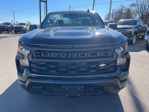 Used 2025 Chevrolet Silverado 1500 W/T w/ WT Value Package AWD/4WD image 8
