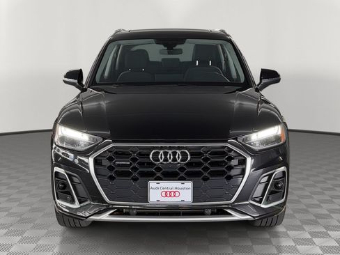 Used 2023 Audi Q5 2.0T Premium Plus w/ Premium Plus Package AWD/4WD image 6