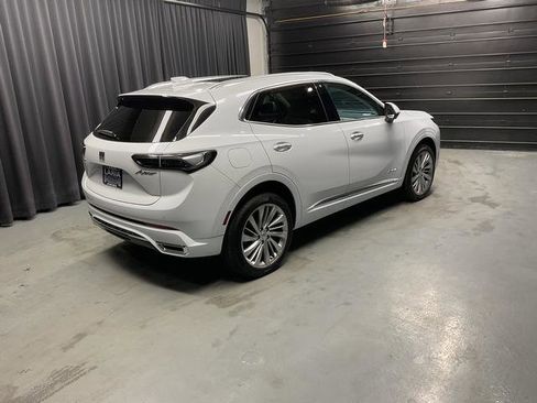 New 2026 Buick Envision Avenir image 4