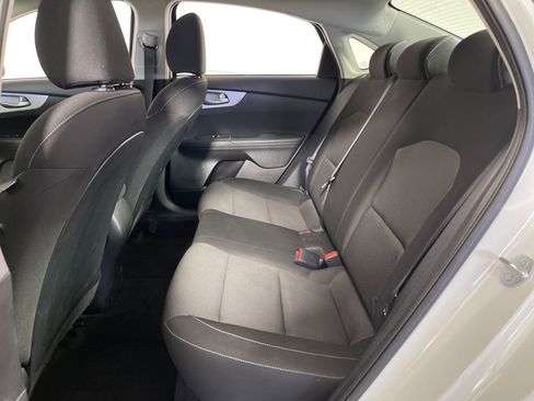 Used 2024 Kia Forte LXS FWD image 13