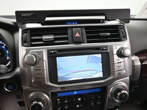 Used 2018 Toyota 4Runner Limited AWD/4WD image 29