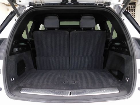 Used 2022 Jeep Grand Cherokee L Overland w/ Luxury Tech Group IV image 87