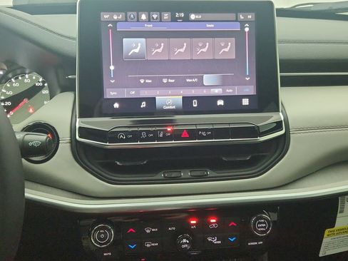 New 2026 Jeep Compass Limited AWD/4WD image 26