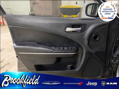 Used 2020 Dodge Charger SXT w/ Leather Interior Group image 14