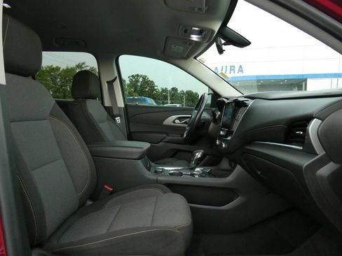 Certified 2021 Chevrolet Traverse LT AWD/4WD image 14