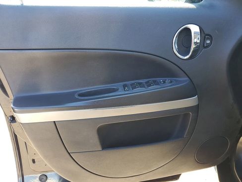 Used 2011 Chevrolet HHR LT w/ LT Preferred Equipment Group image 17