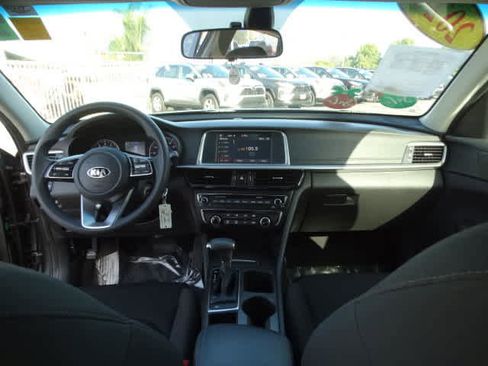 Used 2020 Kia Optima LX image 22