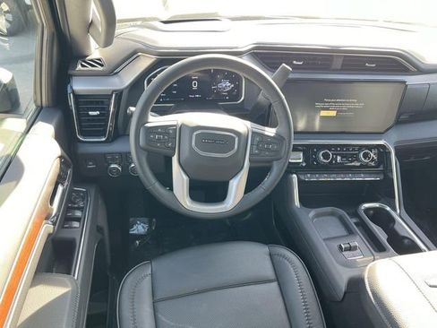 New 2026 GMC Sierra 2500 Denali w/ Denali Reserve Package image 11