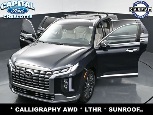 Used 2024 Hyundai Palisade Calligraphy image 41