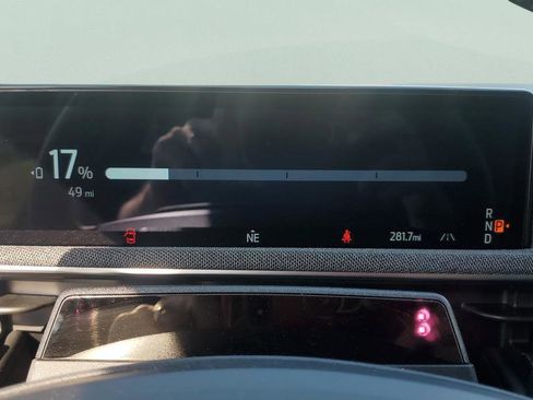 New 2025 Ford Mustang Mach-E Premium image 30