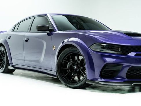 Used 2023 Dodge Charger SRT Hellcat w/ Harman/Kardon Audio Group RWD image 3