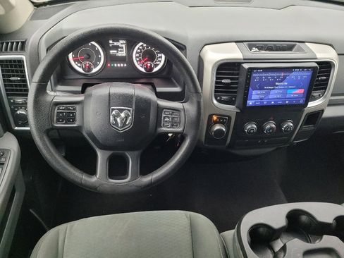 Used 2016 RAM 1500 Classic SLT RWD image 22