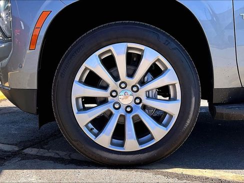 New 2026 Chevrolet Tahoe Premier image 12