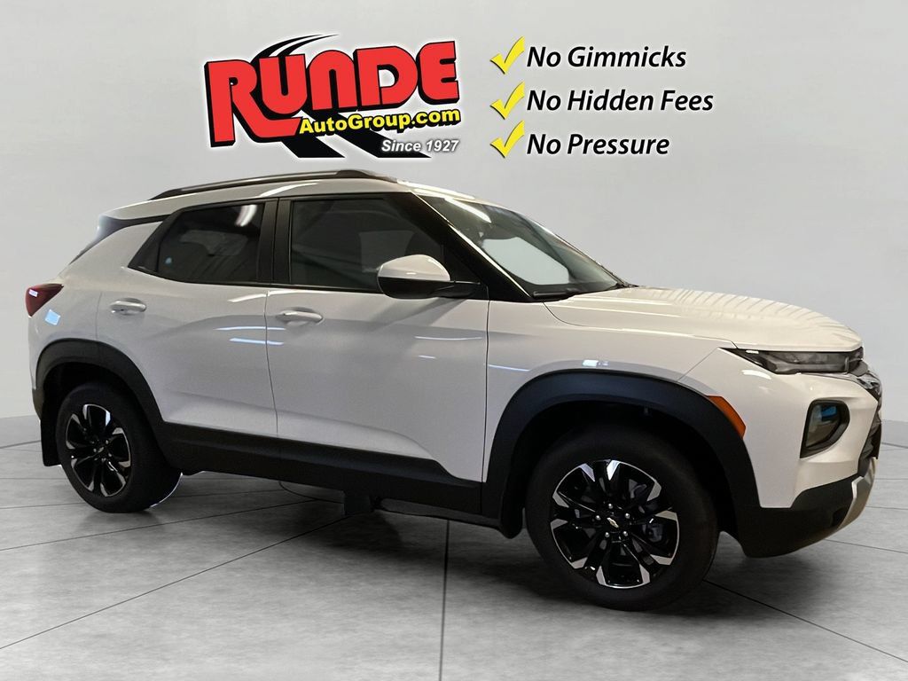 Used 2023 Chevrolet TrailBlazer LT w/ Convenience Package AWD/4WD image 8